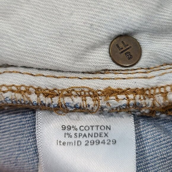 L.L. Bean Signature Denim Blue Jean Shorts Women's Size 2 32x5 299429 - Picture 4 of 8